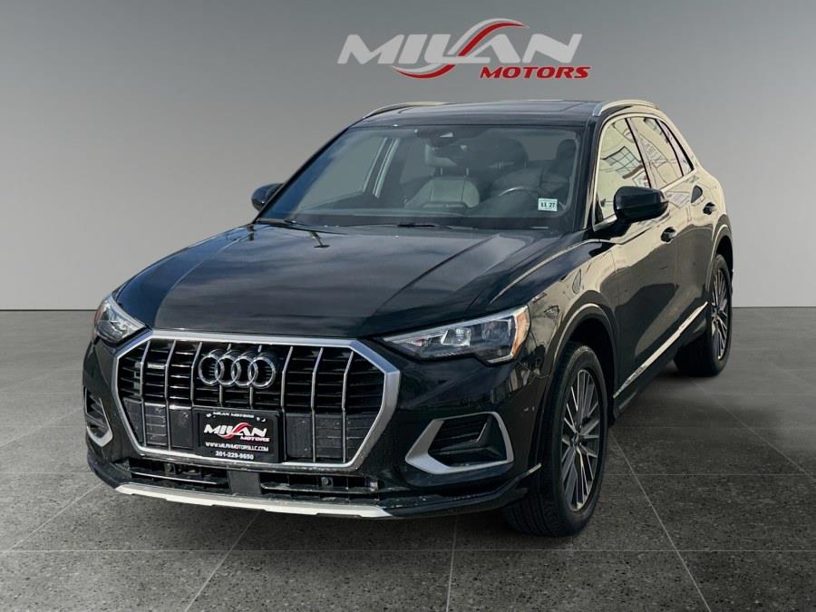 2022 Audi Q3 Premium's photo