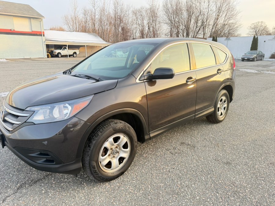 Used 2014 Honda CR-V in Springfield, Massachusetts | Auto Globe LLC. Springfield, Massachusetts