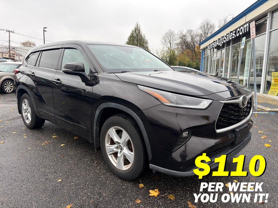 Used 2021 Toyota Highlander in Elmont, New York | Sunrise of Elmont. Elmont, New York