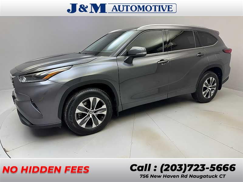 Used 2021 Toyota Highlander in Naugatuck, Connecticut | J&M Automotive Sls&Svc LLC. Naugatuck, Connecticut