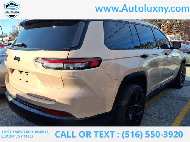 2021 Jeep Grand Cherokee L photo 3