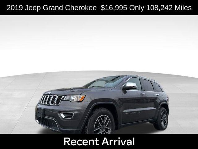 Used 2019 Jeep Grand Cherokee in Avon, Connecticut | Sullivan Automotive Group. Avon, Connecticut