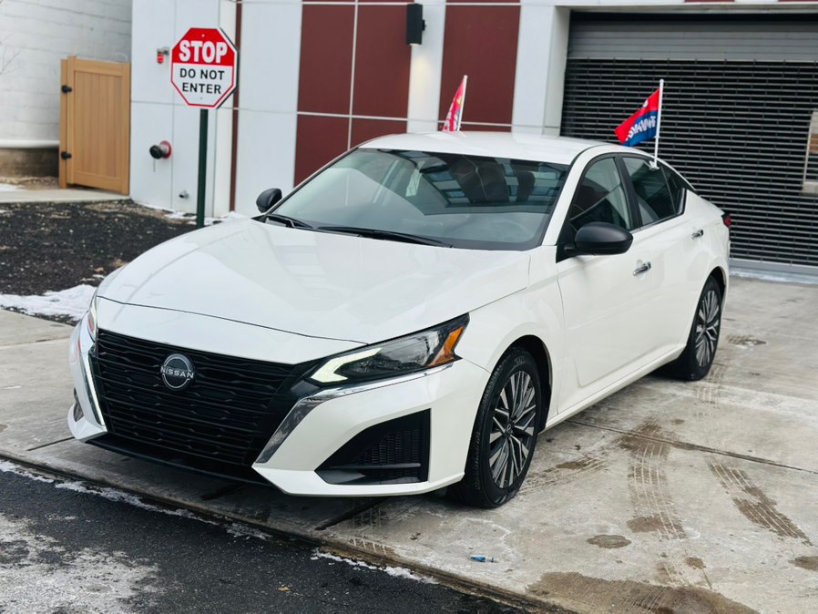 Used 2024 Nissan Altima in Irvington, New Jersey | Elis Motors Corp. Irvington, New Jersey