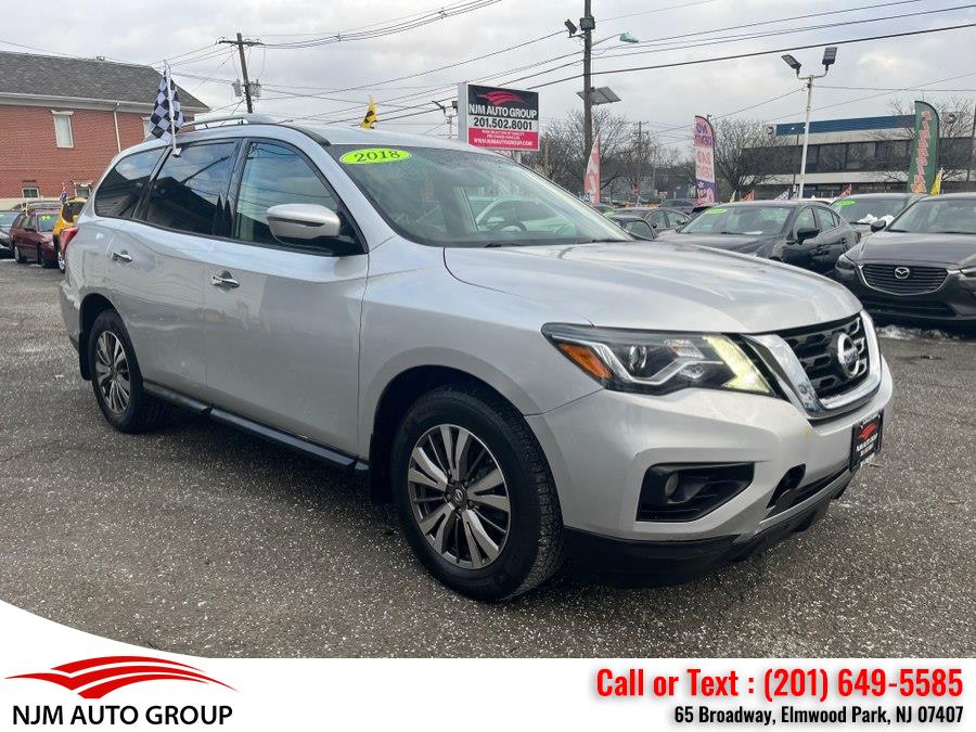 2018 Nissan Pathfinder FWD SL, available for sale in Elmwood Park, New Jersey | NJM Auto Group. Elmwood Park, New Jersey