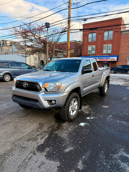 Used 2014 Toyota Tacoma in Shelton, Connecticut | Center Motorsports LLC. Shelton, Connecticut