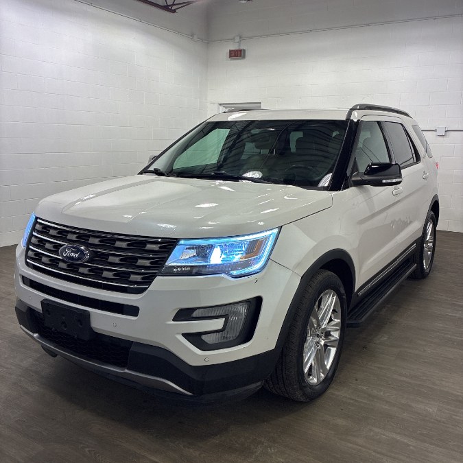Used 2017 Ford Explorer in Corona, New York | Raymonds Cars Inc. Corona, New York