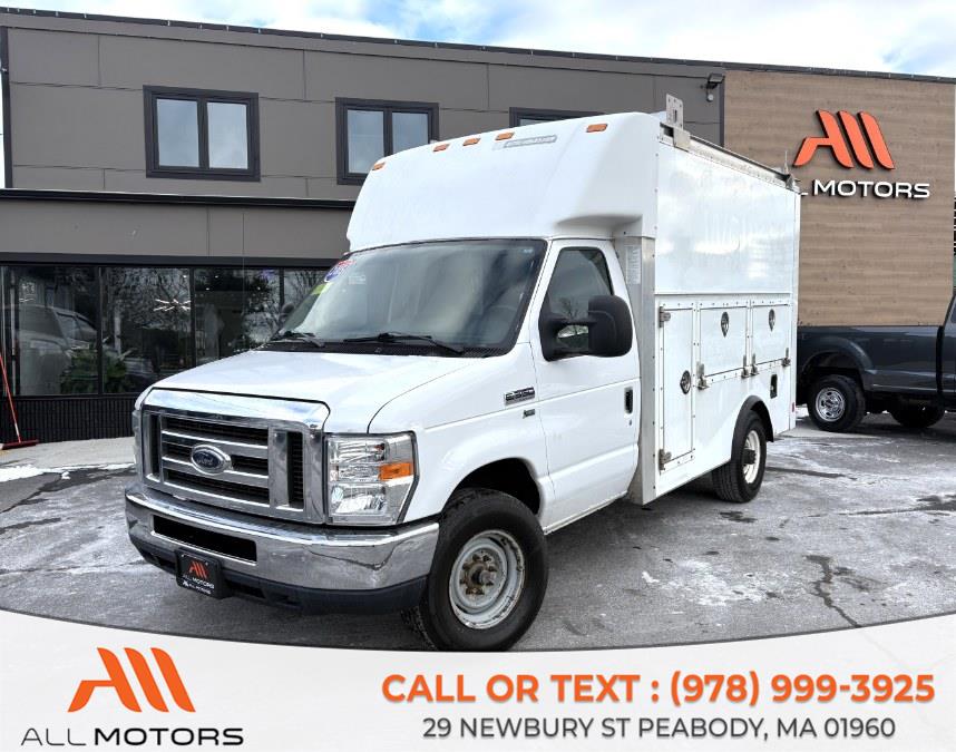 Used 2015 Ford Econoline Commercial Cutaway in Peabody, Massachusetts | All Motors. Peabody, Massachusetts