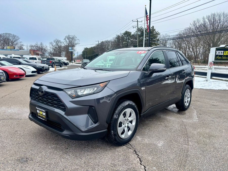 Used 2019 Toyota RAV4 in South Windsor, Connecticut | Mike And Tony Auto Sales, Inc. South Windsor, Connecticut