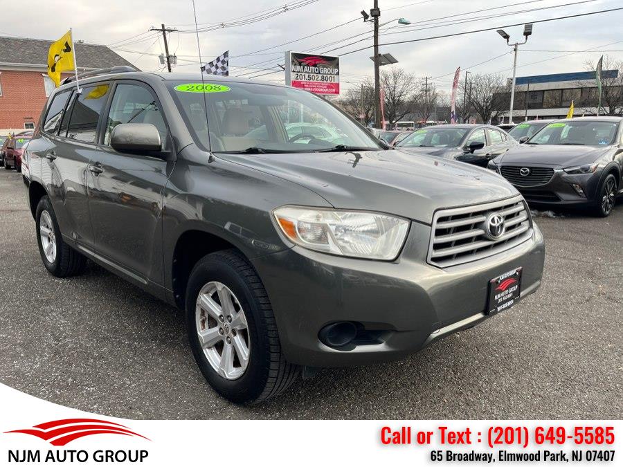 Used 2008 Toyota Highlander in Elmwood Park, New Jersey | NJM Auto Group. Elmwood Park, New Jersey