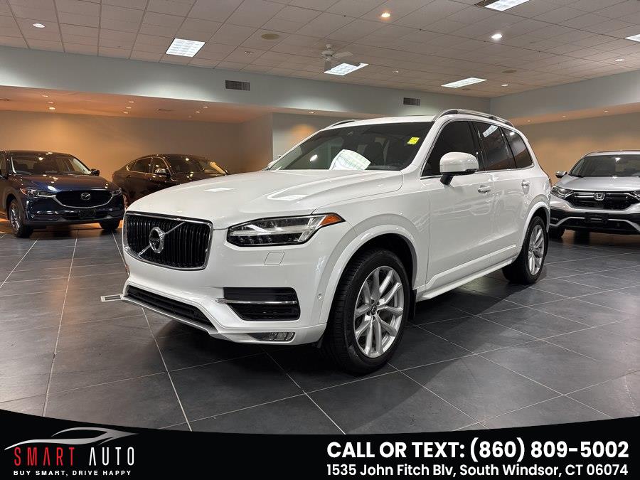 2017 Volvo XC90 Momentum's photo