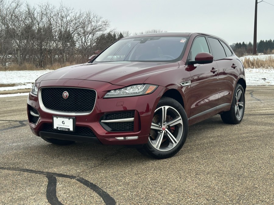 2017 Jaguar F-Pace R-Sport's photo