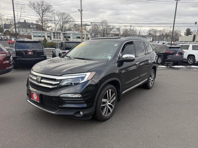 2017 Honda Pilot Touring's photo