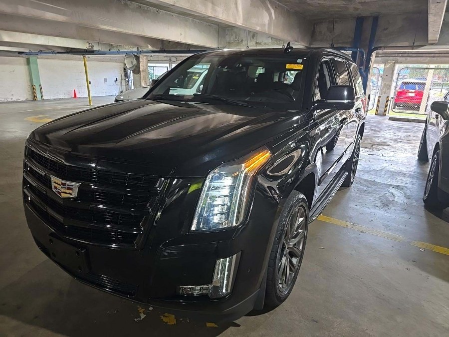 Used 2020 Cadillac Escalade in Franklin Square, New York | C Rich Cars. Franklin Square, New York