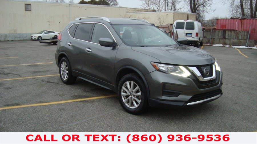 Used 2017 Nissan Rogue in Hartford, Connecticut | Lee Motors Sales Inc. Hartford, Connecticut