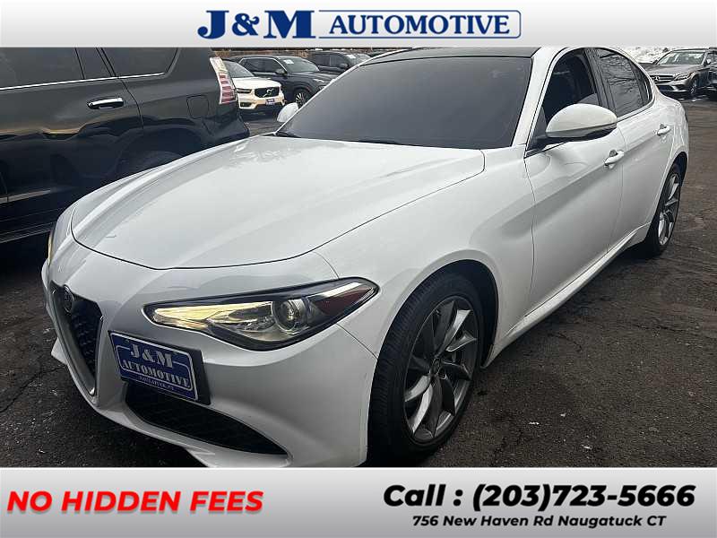Used 2019 Alfa Romeo Giulia in Naugatuck, Connecticut | J&M Automotive Sls&Svc LLC. Naugatuck, Connecticut
