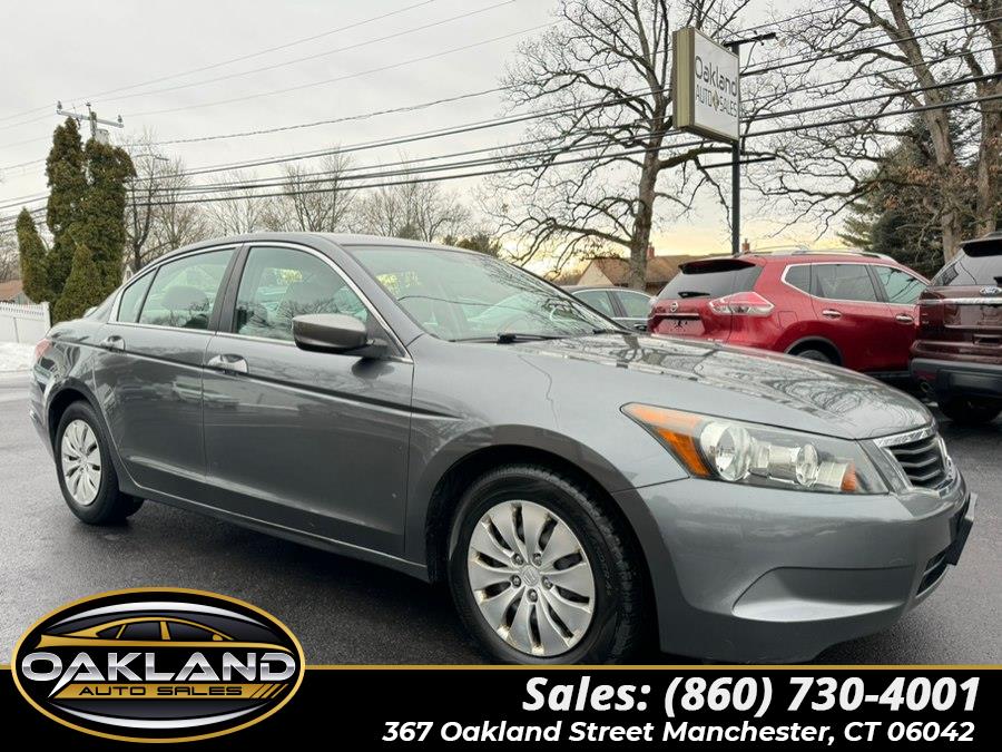 2010 Honda Accord LX's photo