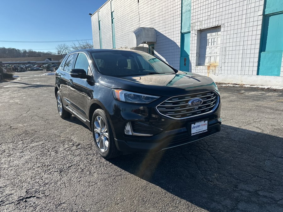 Used 2022 Ford Edge in Milford, Connecticut | Dealertown Auto Wholesalers. Milford, Connecticut