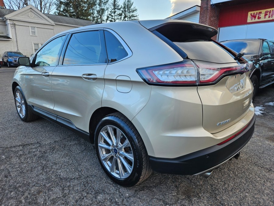 2017 Ford Edge