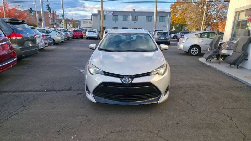2017 Toyota Corolla LE AT's photo