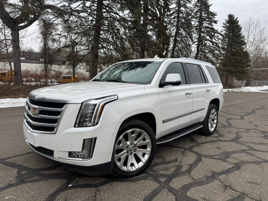 Used 2016 Cadillac Escalade in Waterbury, Connecticut | Platinum Auto Care. Waterbury, Connecticut