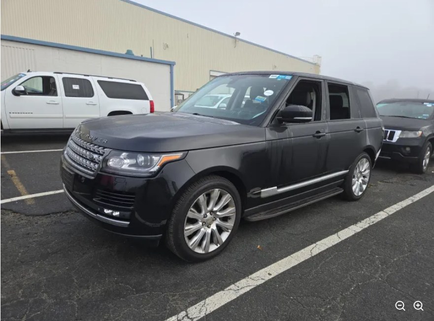 2014 Land Rover Range Rover Base's photo