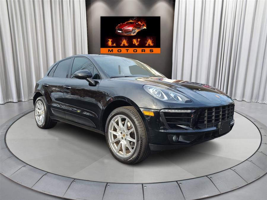 Used 2018 Porsche Macan in Canton, Connecticut | Lava Motors. Canton, Connecticut