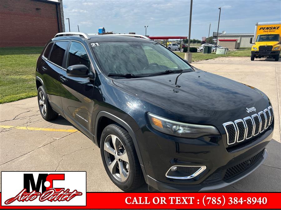 Used 2021 Jeep Cherokee in Colby, Kansas | M C Auto Outlet Inc. Colby, Kansas
