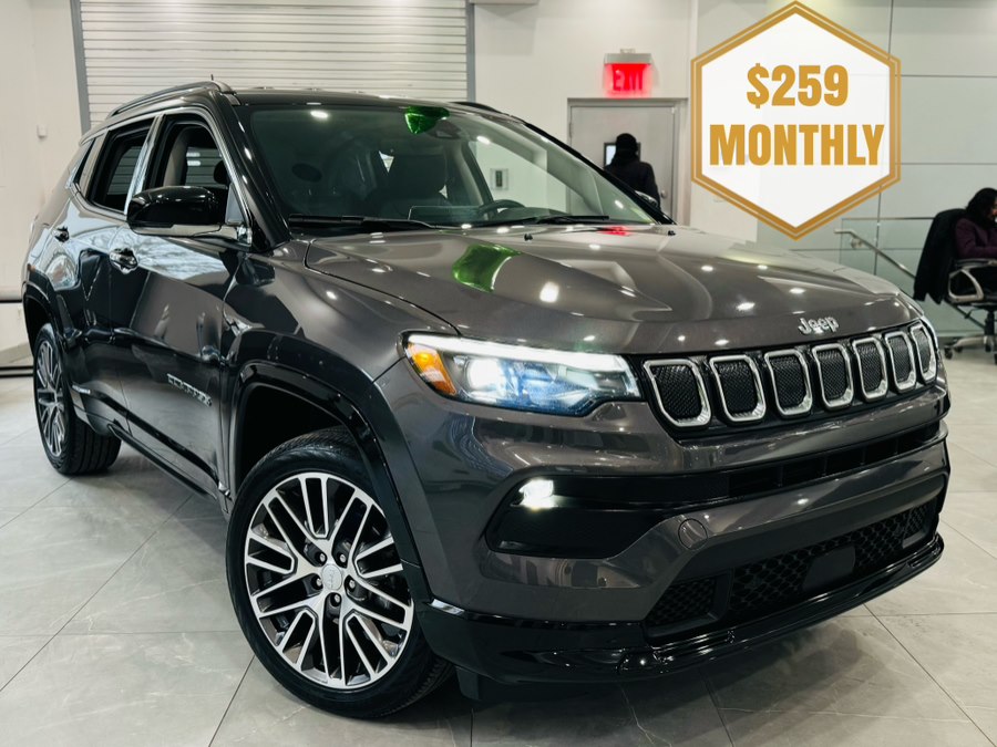 Used 2022 Jeep Compass in Franklin Square, New York | C Rich Cars. Franklin Square, New York