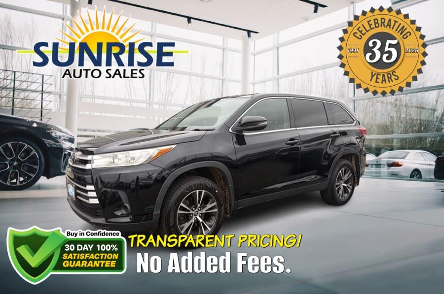 Used 2019 Toyota Highlander in Elmont, New York | Sunrise of Elmont. Elmont, New York