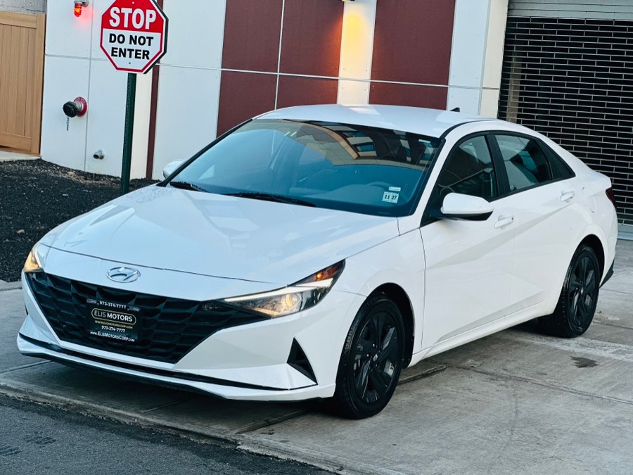 Used 2023 Hyundai Elantra in Irvington, New Jersey | Elis Motors Corp. Irvington, New Jersey