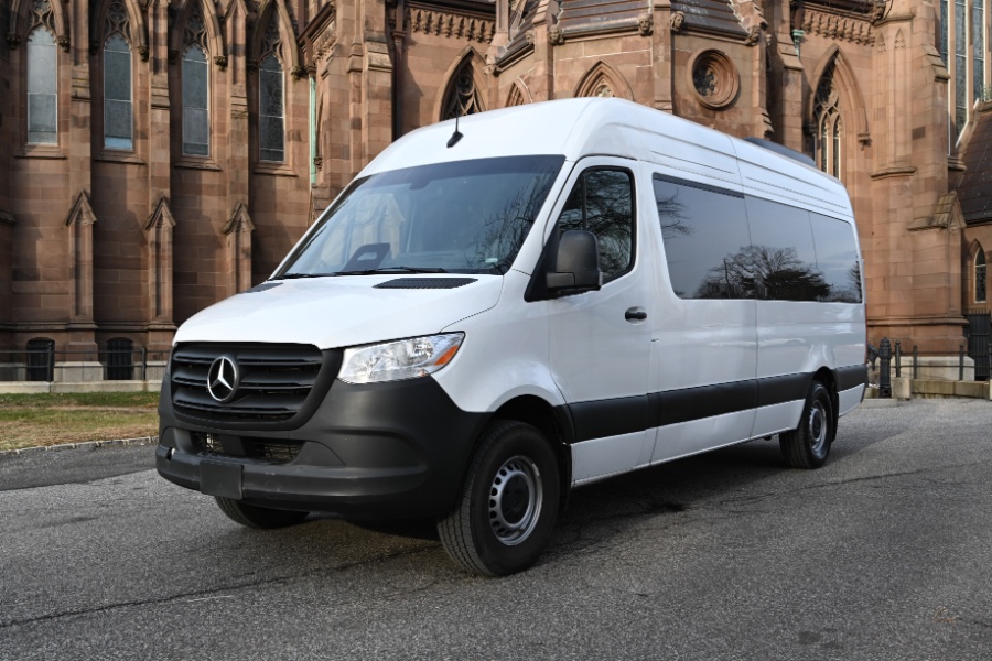 2025 Mercedes-Benz Sprinter Passenger Van Base's photo