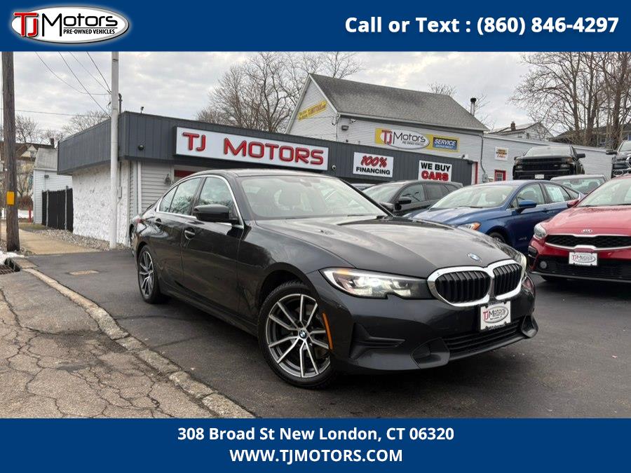 2019 BMW 3 Series 330i's photo