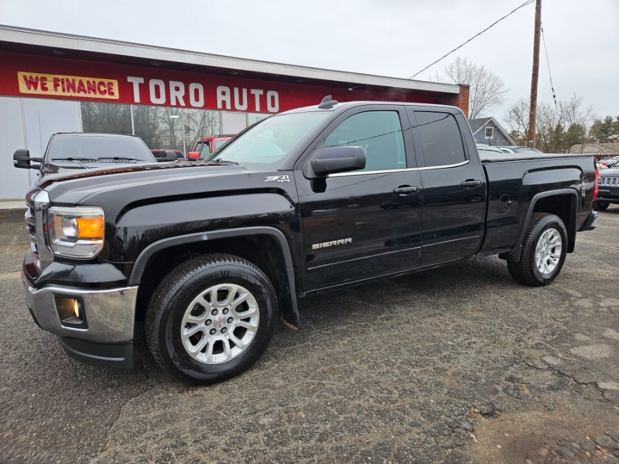 Used 2015 GMC Sierra 1500 in East Windsor, Connecticut | Toro Auto. East Windsor, Connecticut