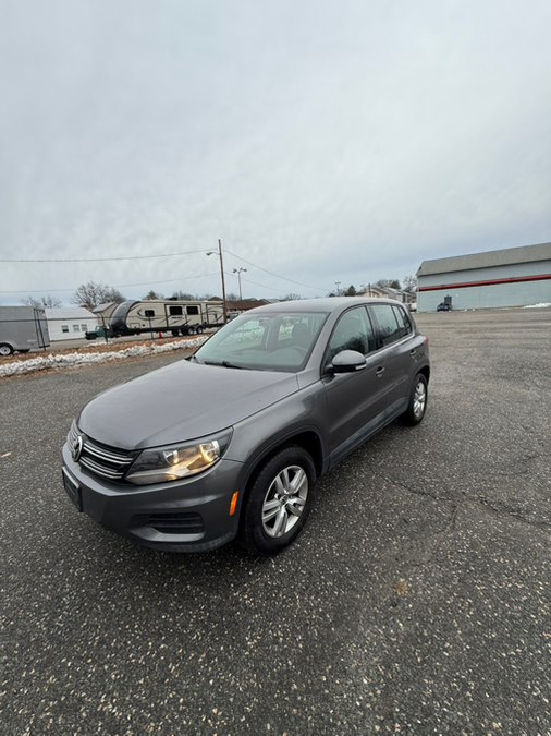 Used 2012 Volkswagen Tiguan in Springfield, Massachusetts | Auto Globe LLC. Springfield, Massachusetts