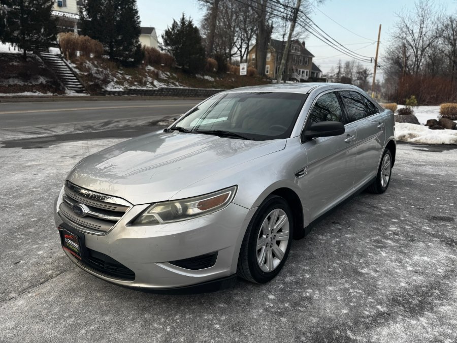 2010 Ford Taurus 4dr Sdn SE FWD, available for sale in Bloomingdale, New Jersey | Bloomingdale Auto Group. Bloomingdale, New Jersey
