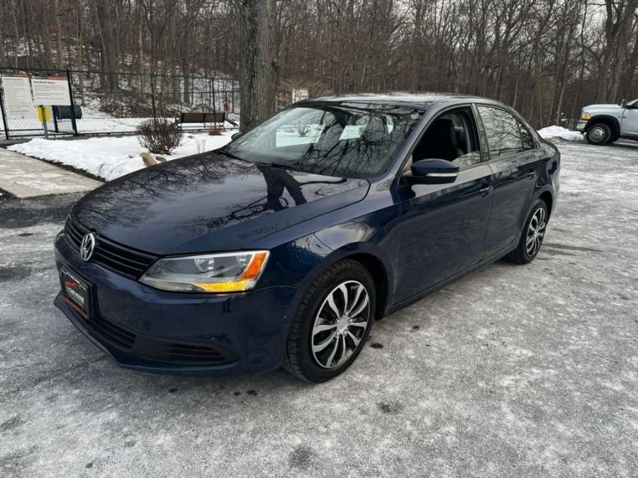 2014 Volkswagen Jetta Sedan 4dr Auto SE PZEV, available for sale in Bloomingdale, New Jersey | Bloomingdale Auto Group. Bloomingdale, New Jersey