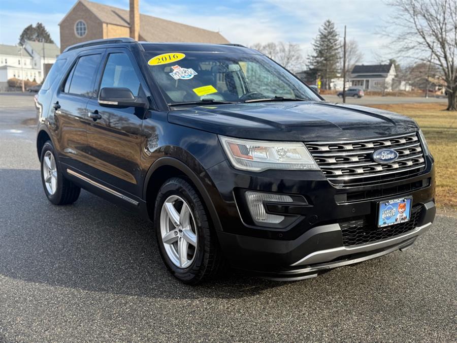 2016 Ford Explorer XLT, available for sale in Lawrence, Massachusetts | Home Run Auto Sales Inc. Lawrence, Massachusetts