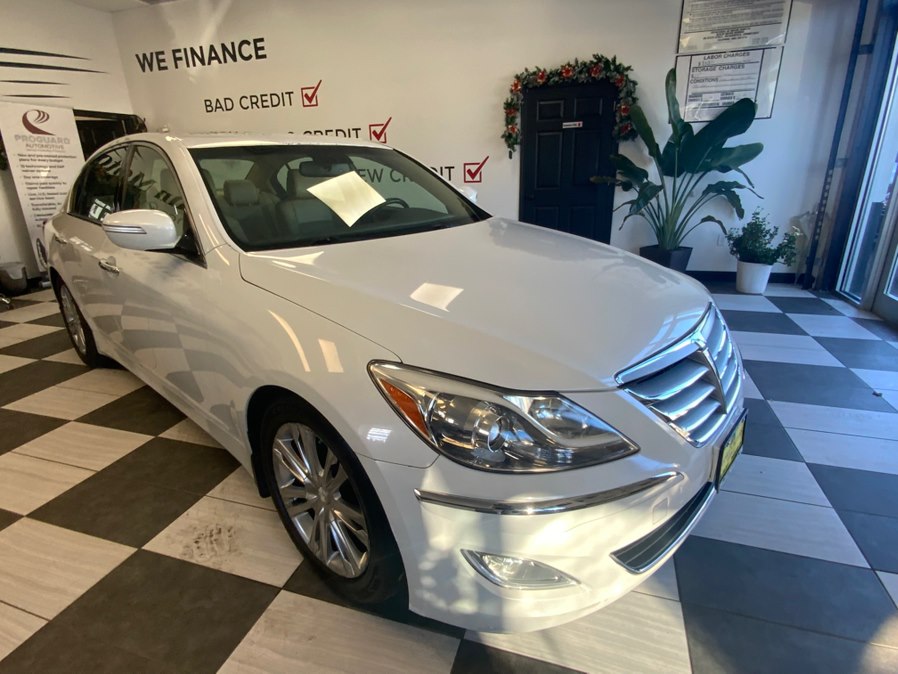Used Hyundai Genesis 4dr Sdn V6 3.8L 2013 | Franklin Motors Auto Sales LLC. Hartford, Connecticut
