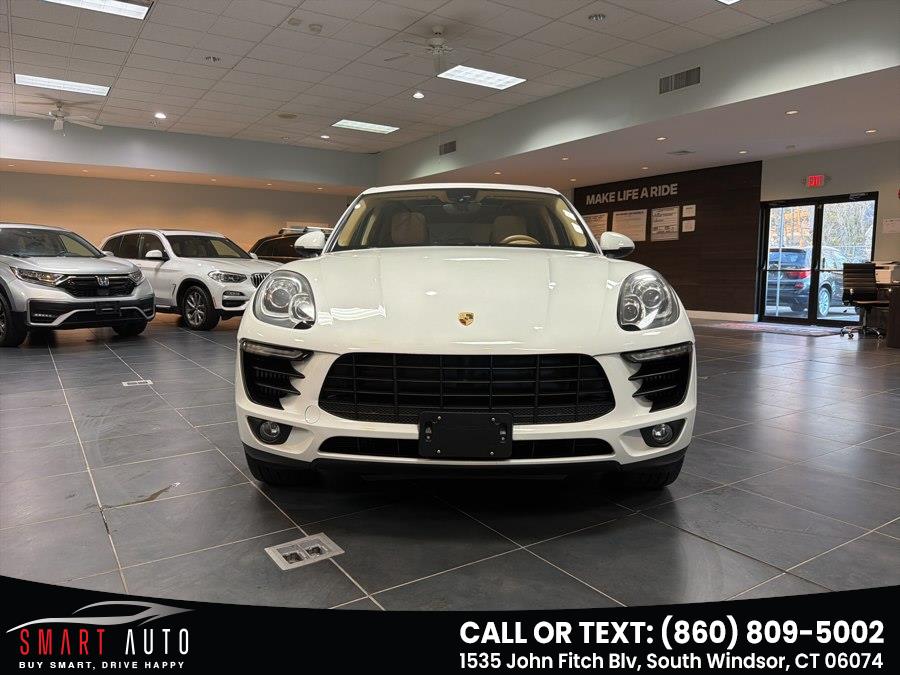 2017 Porsche Macan