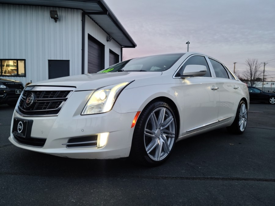 Used 2014 Cadillac XTS in Milford, Connecticut | Chip's Auto Sales Inc. Milford, Connecticut