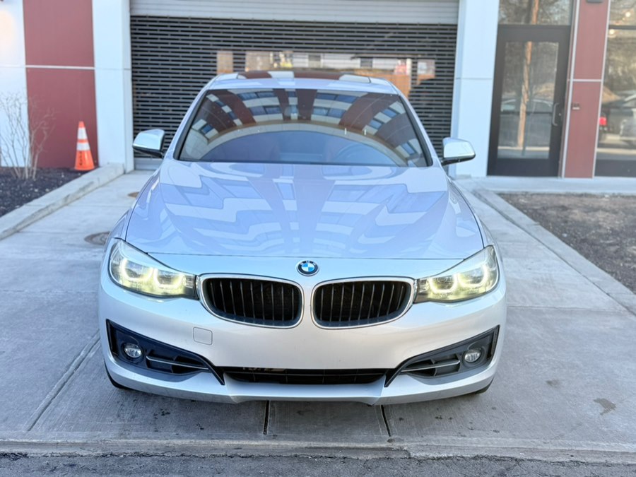 Used 2018 BMW 3 Series in Irvington, New Jersey | Elis Motors Corp. Irvington, New Jersey