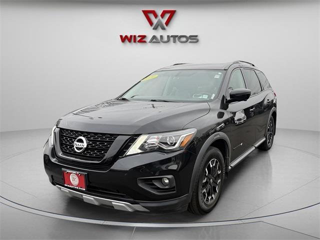 Used 2020 Nissan Pathfinder in Stratford, Connecticut | Wiz Leasing Inc. Stratford, Connecticut