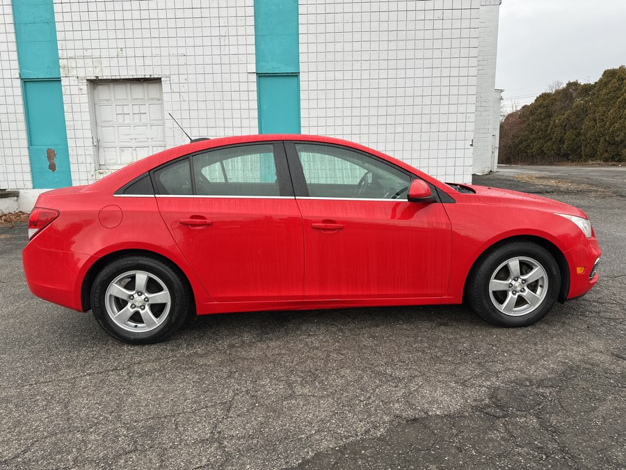 Used 2015 Chevrolet Cruze in Milford, Connecticut | Dealertown Auto Wholesalers. Milford, Connecticut