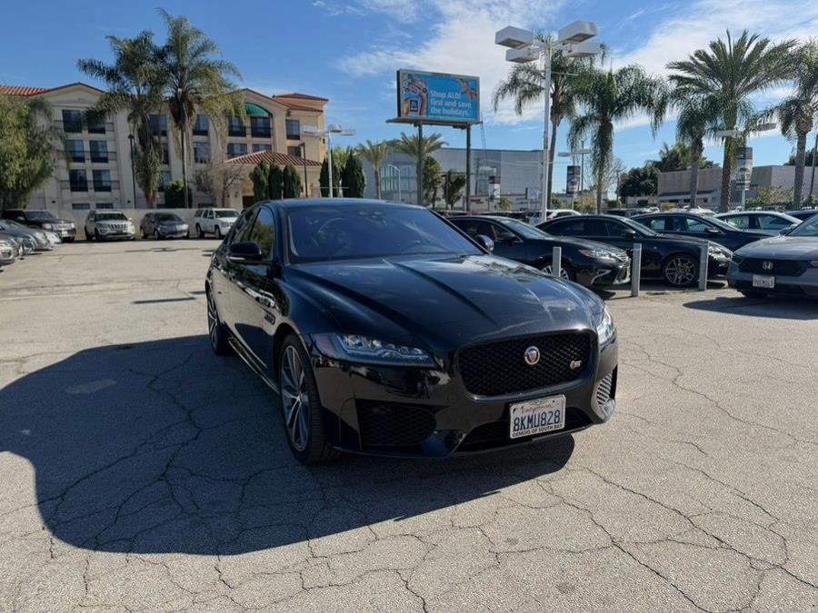Used 2016 Jaguar XF in Hawaiian Gardens, California | Luxe Motors. Hawaiian Gardens, California