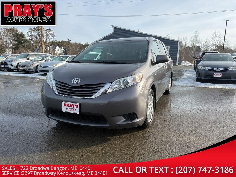 Used 2017 Toyota Sienna in Bangor , Maine | Pray's Auto Sales . Bangor , Maine