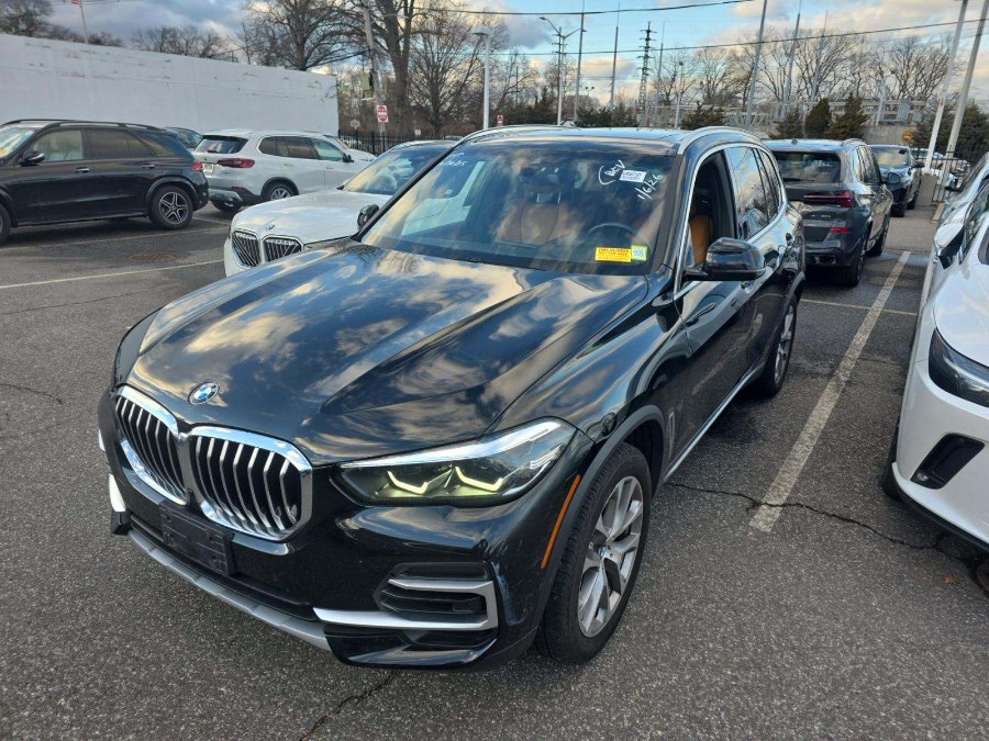 2022 BMW X5 xDrive40i Sports Activity Vehicle, available for sale in Franklin Square, New York | C Rich Cars. Franklin Square, New York