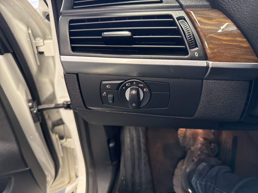 2012 BMW X6 xDrive50i - Photo 27