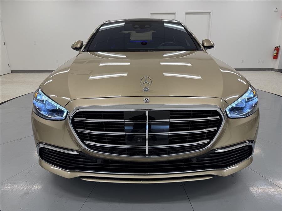 2022 Mercedes-Benz S-Class S 580 4MATIC's photo