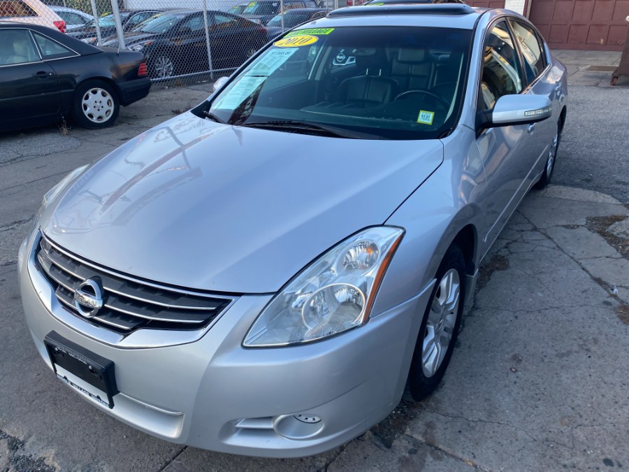 Used 2010 Nissan Altima in Middle Village, New York | Middle Village Motors . Middle Village, New York