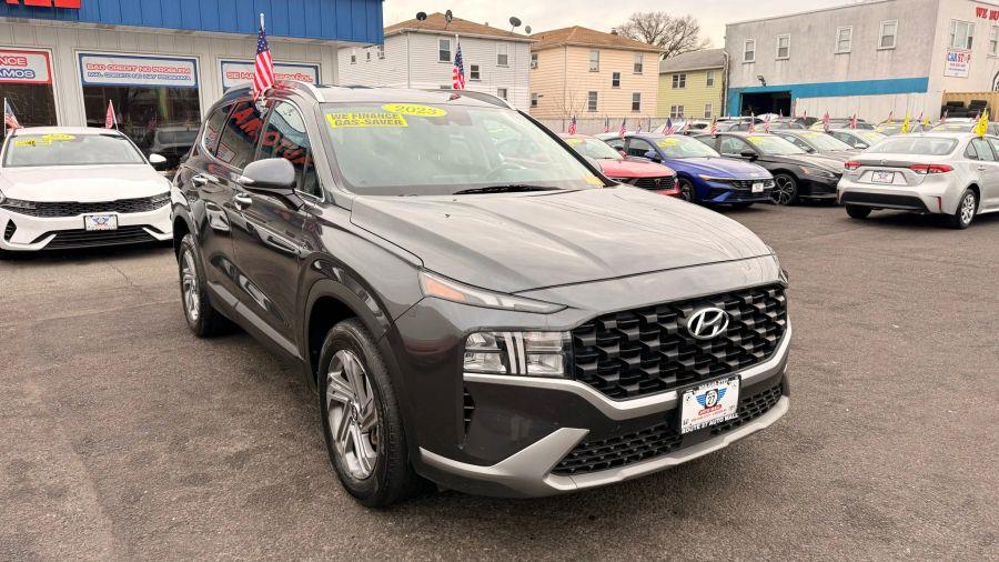 2023 Hyundai Santa Fe SEL 2.5's photo